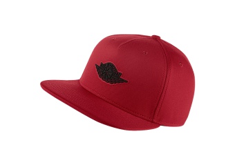 NIKE AIR JORDAN WINGS STRAPBACK GYM RED