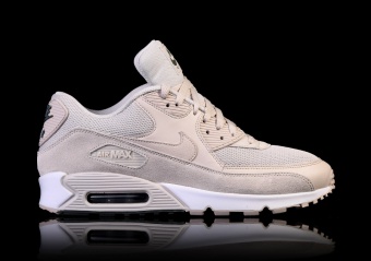 NIKE AIR MAX 90 ESSENTIAL LT OREWOOD BRN