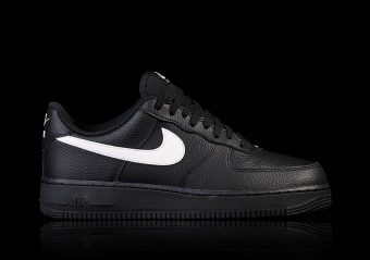 NIKE AIR FORCE 1 '07 BLACK WHITE