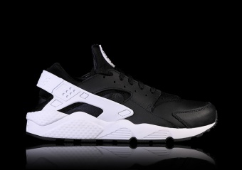 NIKE AIR HUARACHE OREO