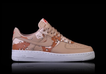 NIKE AIR FORCE 1 '07 LV8 SAHARA CAMO