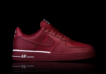 NIKE AIR FORCE 1 '07 TEAM RED