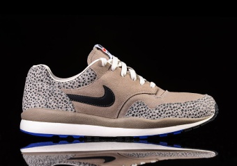 NIKE AIR SAFARI VNTG