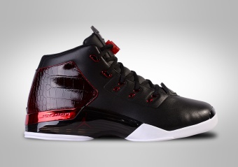 NIKE AIR JORDAN 17+ RETRO BULLS