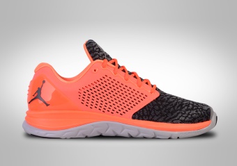 NIKE AIR JORDAN TRAINER ST HYPER ORANGE