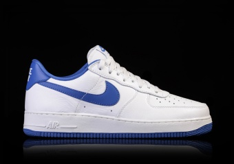 NIKE AIR FORCE 1 LOW RETRO GAME ROYAL