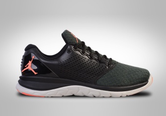 NIKE AIR JORDAN TRAINER ST WINTER BLACK GREEN