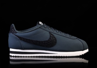 NIKE CLASSIC CORTEZ LEATHER SE SEAWEED/BLACK-SAIL