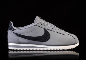 NIKE CLASSIC CORTEZ LEATHER SE COOL GREY/BLACK-PURE PLATINUM-SAIL
