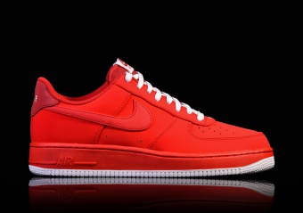 NIKE AIR FORCE 1 UNIVERSITY RED