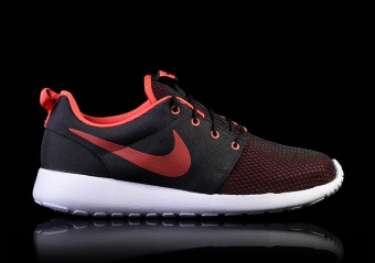 NIKE ROSHE ONE SE BLACK ORANGE