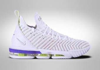 NIKE LEBRON 16 BUZZ LIGHTYEAR