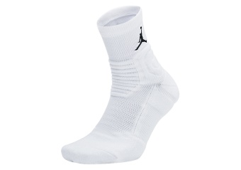 NIKE AIR JORDAN ULTIMATE FLIGHT QUARTER 2.0 BASKETBALL SOCKS WHITE