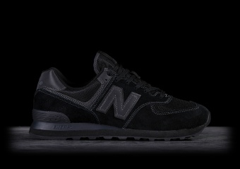 NEW BALANCE 574 CORE BLACKOUT