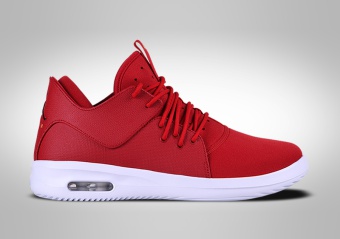 NIKE AIR JORDAN FIRST CLASS VARSITY RED