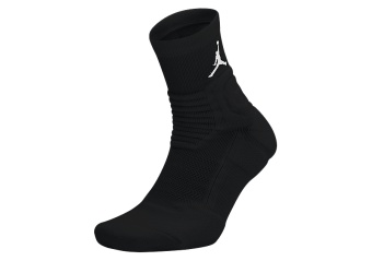 NIKE AIR JORDAN ULTIMATE FLIGHT QUARTER 2.0 SOCKS BLACK