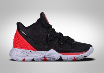 NIKE KYRIE 5 BRED