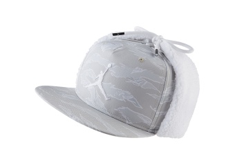 NIKE AIR JORDAN PRO SHIELD LIGHT BONE