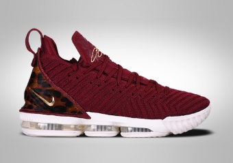 NIKE LEBRON 16 KING