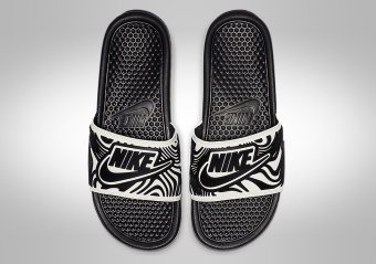 NIKE BENASSI JUST DO IT SLIDE WHITE