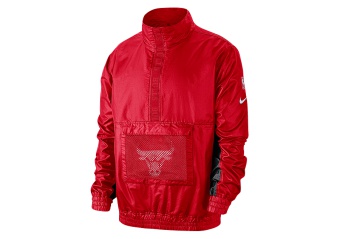 NIKE NBA CHICAGO BULLS LIGHTWEIGHT COURTSIDE JACKET UNIVERSITY RED