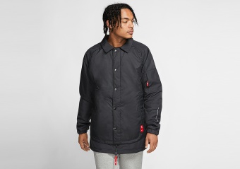NIKE KYRIE PROTECT JACKET BLACK