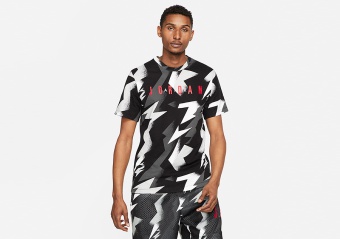 NIKE AIR JORDAN JUMPMAN PRINTED CREW TEE BLACK
