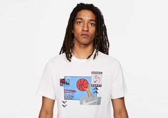 NIKE ORIGINAL HOOPS PHOTO TEE WHITE