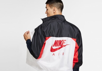 NIKE AIR JORDAN LEGACY AJ1 JACKET BLACK