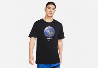 NIKE 'WORLD BALL' PHOTO DRI-FIT TEE BLACK