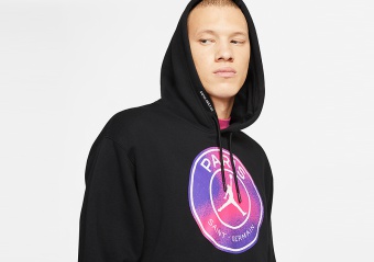 NIKE AIR JORDAN PSG PARIS SAINT-GERMAIN FLEECE PULLOVER HOODIE BLACK