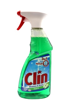 Płyn do mycia szyb okien luster Jabłko CLIN Apple 500 ml