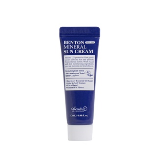 BENTON MINI PRODUKT Mineralny krem przeciwsłoneczny do twarzy Mineral Sun Cream SPF50+/PA++++ Skin Fit 12ml 
