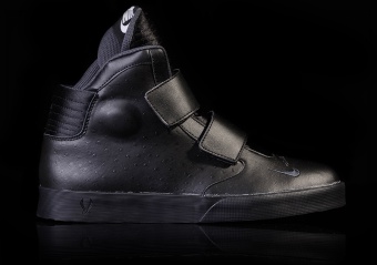 NIKE FLYSTEPPER 2K3 BLACK/ANTHRACITE