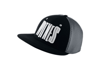 NIKE LEBRON PERFORMANCE TRUE SNAPBACK