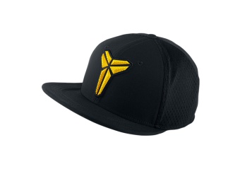 NIKE KOBE PERFORMANCE TRUE SNAPBACK