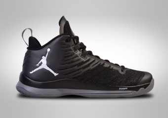 NIKE AIR JORDAN SUPER.FLY 5 BLACKOUT BLAKE GRIFFIN BG (SMALLER SIZE)