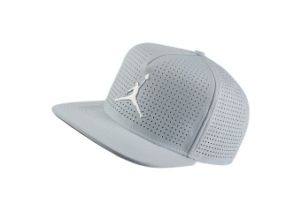 NIKE AIR JORDAN JUMPMAN PERFORATED SNAPBACK WOLF GREY