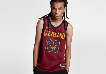 NIKE NBA CLEVELAND CAVALIERS LEBRON JAMES SWINGMAN JERSEY TEAM RED