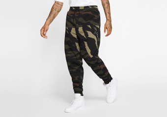 NIKE AIR JORDAN JUMPMAN FLEECE CAMO PANTS MEDIUM OLIVE